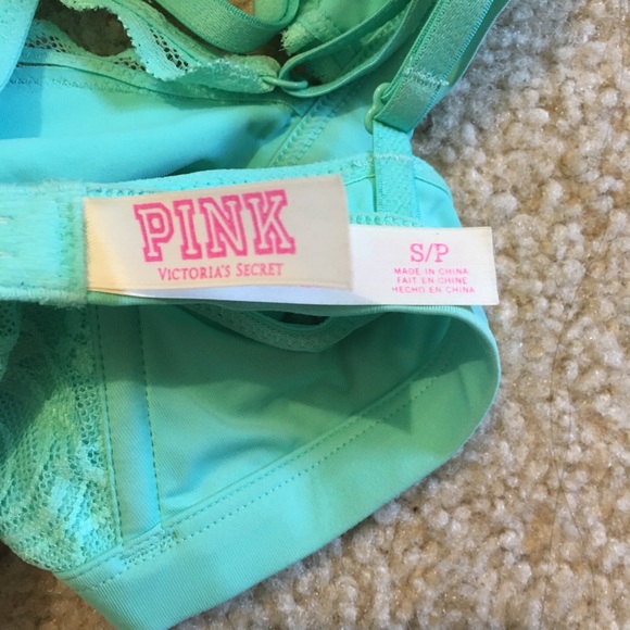 PINK Victoria’s Secret lace scalloped bralette - Picture 3 of 4